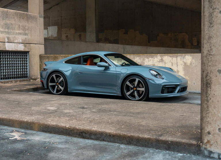 Porsche 992 Carrera 4S