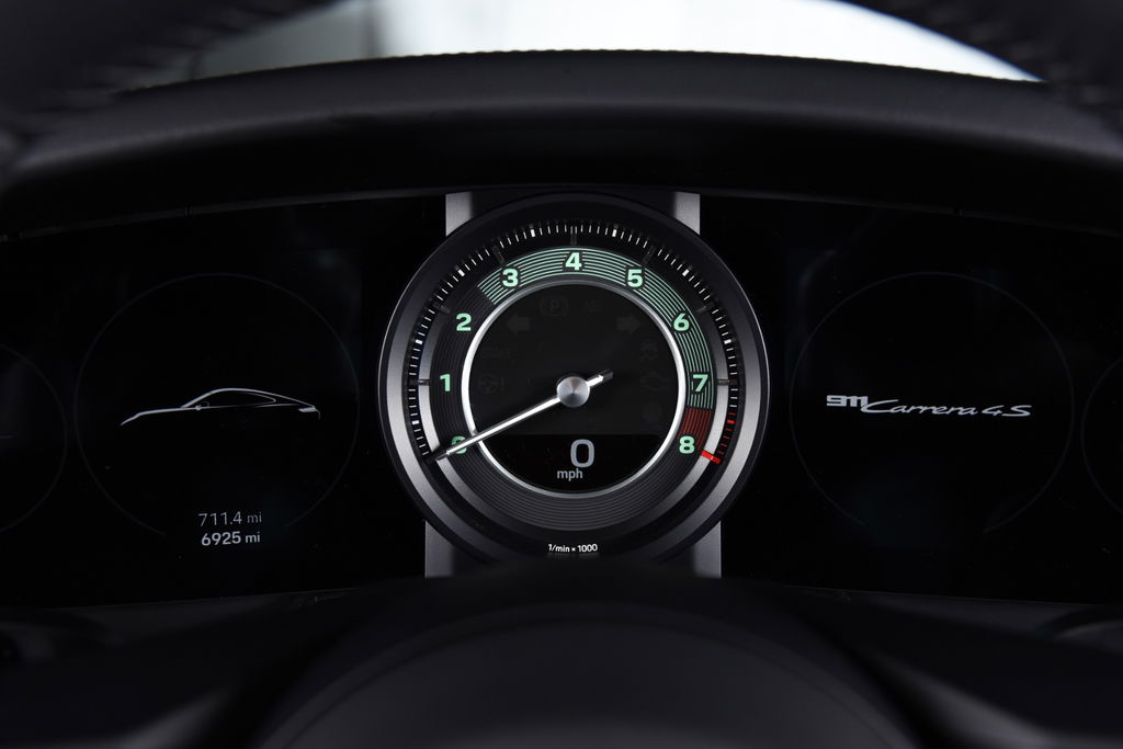 Porsche 992 Carrera 4S