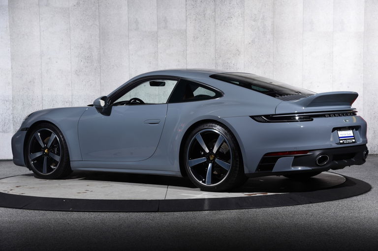 Porsche 992 Carrera 4S