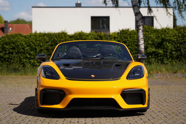 Porsche 718 Spyder RS