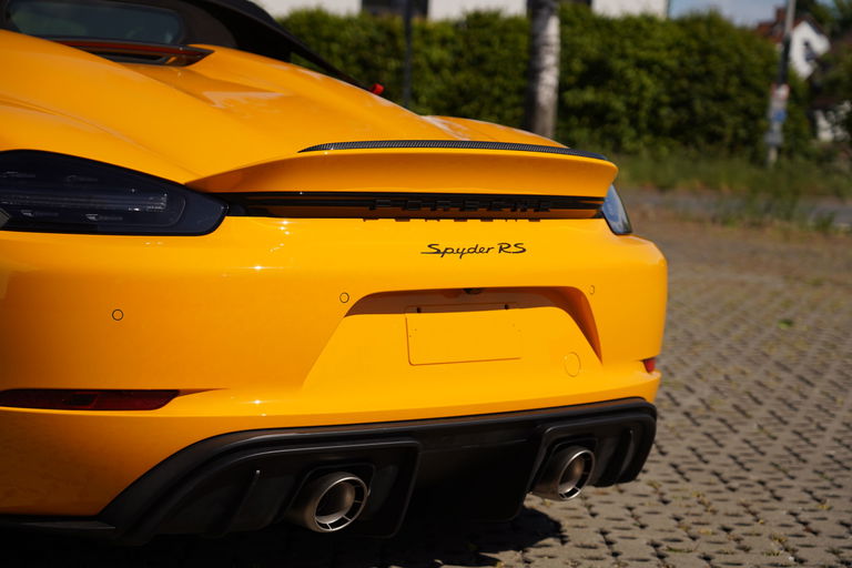 Porsche 718 Spyder RS