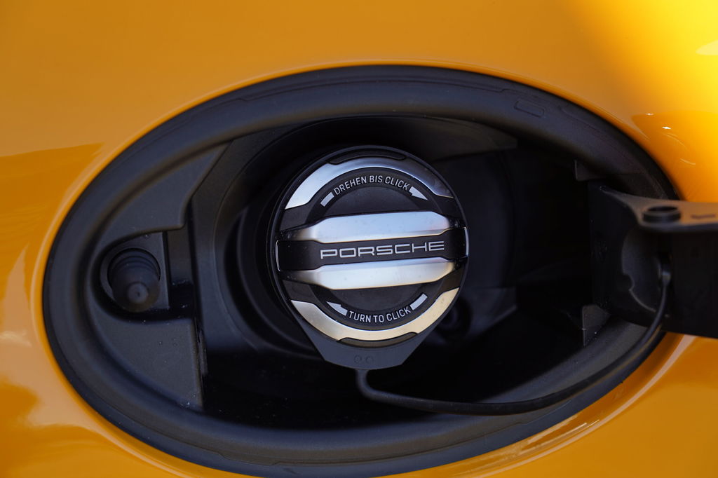 Porsche 718 Spyder RS