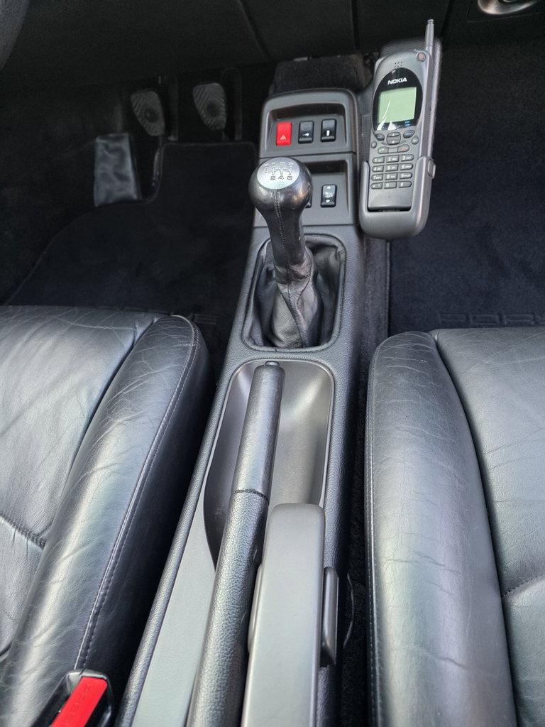 Porsche 993 Carrera 4