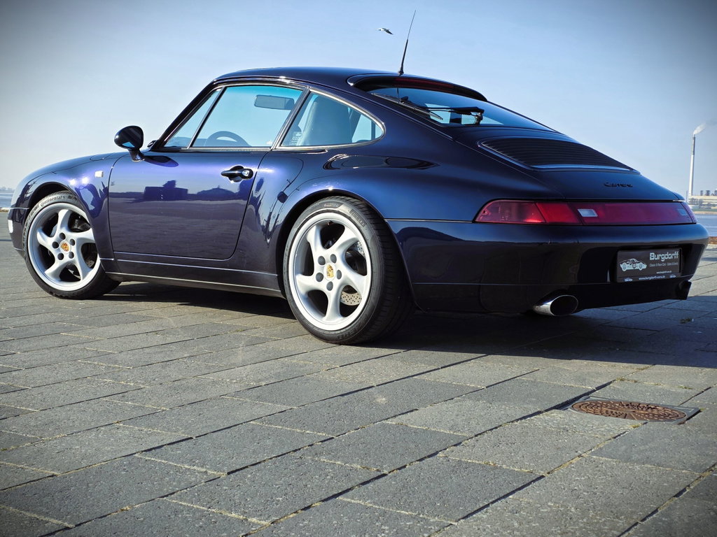 Porsche 993 Carrera 4