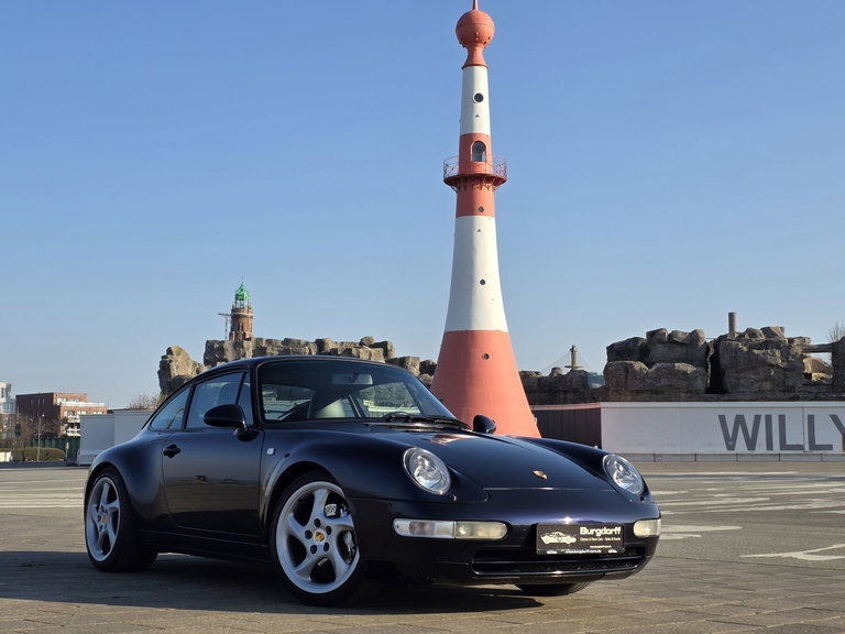 Porsche 993 Carrera 4