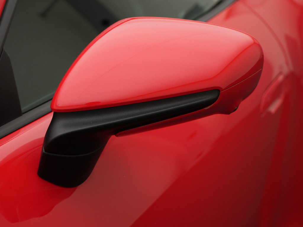 Porsche 992 Carrera 4 GTS