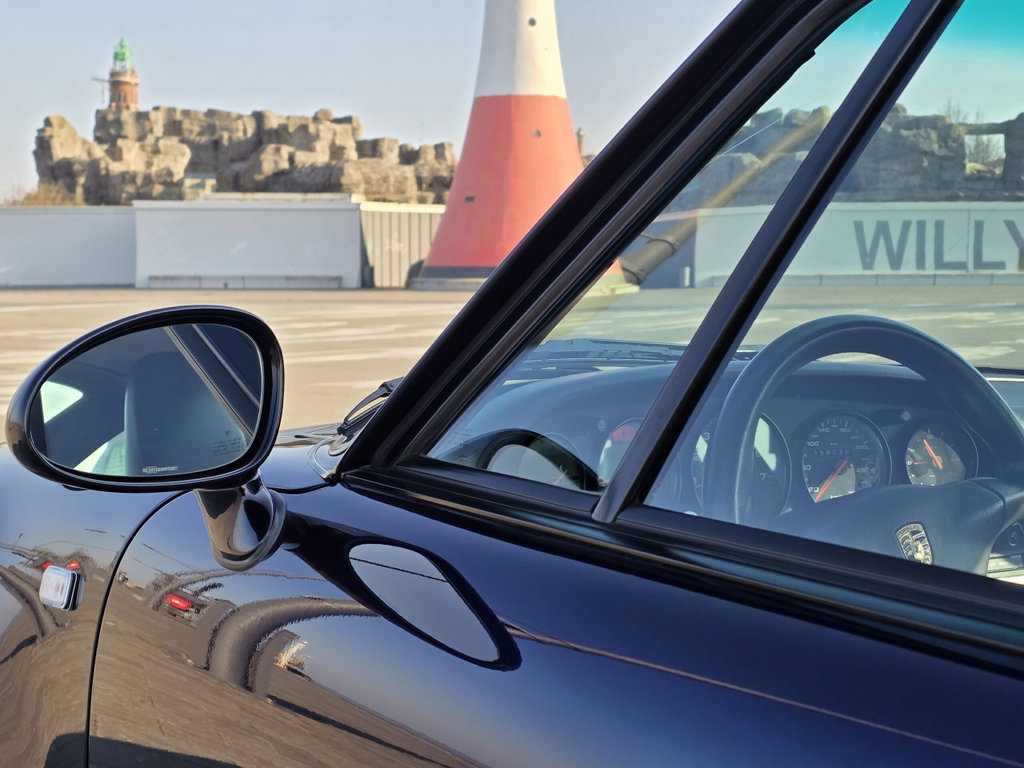 Porsche 993 Carrera 4