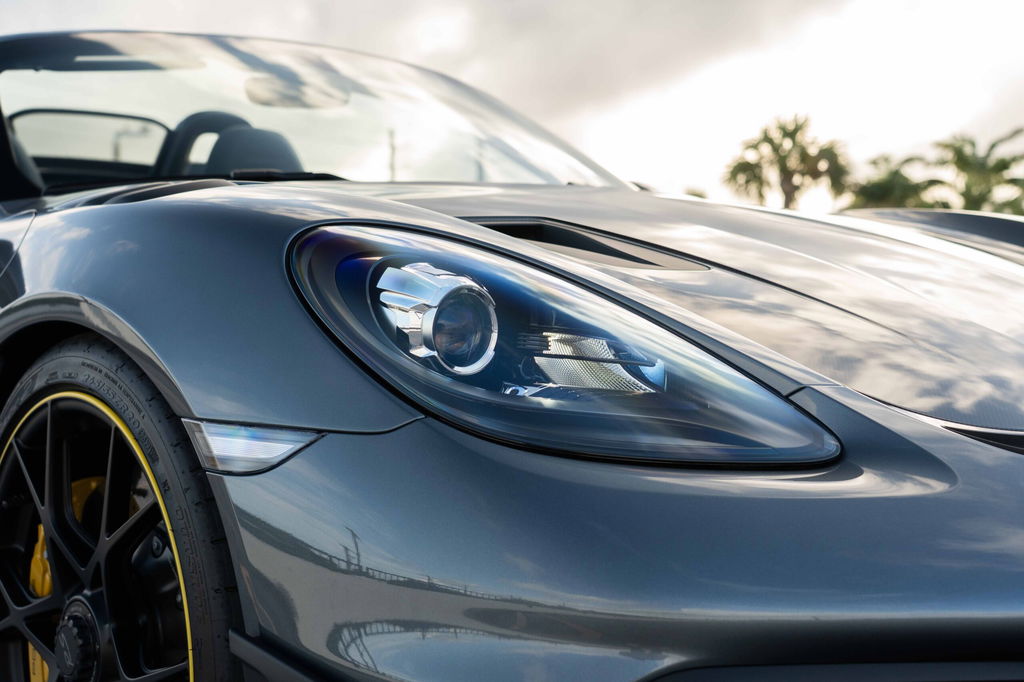 Porsche 718 Spyder RS