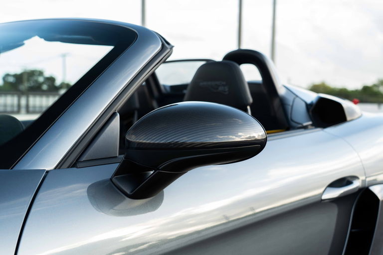 Porsche 718 Spyder RS