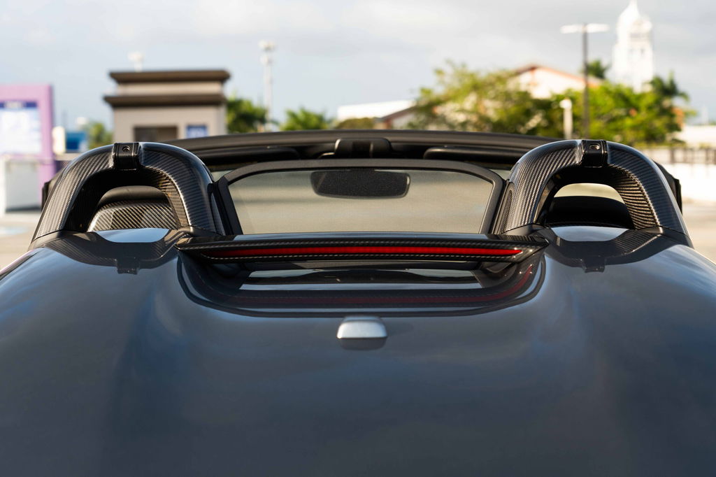 Porsche 718 Spyder RS