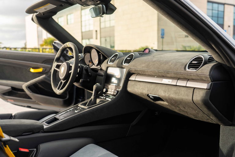 Porsche 718 Spyder RS