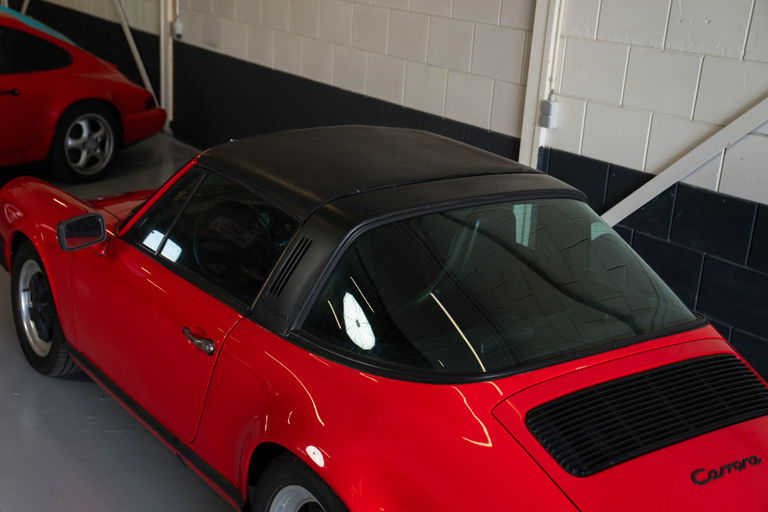 Porsche 911 Carrera 3.2 (US)
