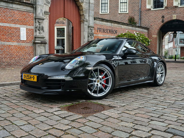 Porsche 991 Carrera 4S