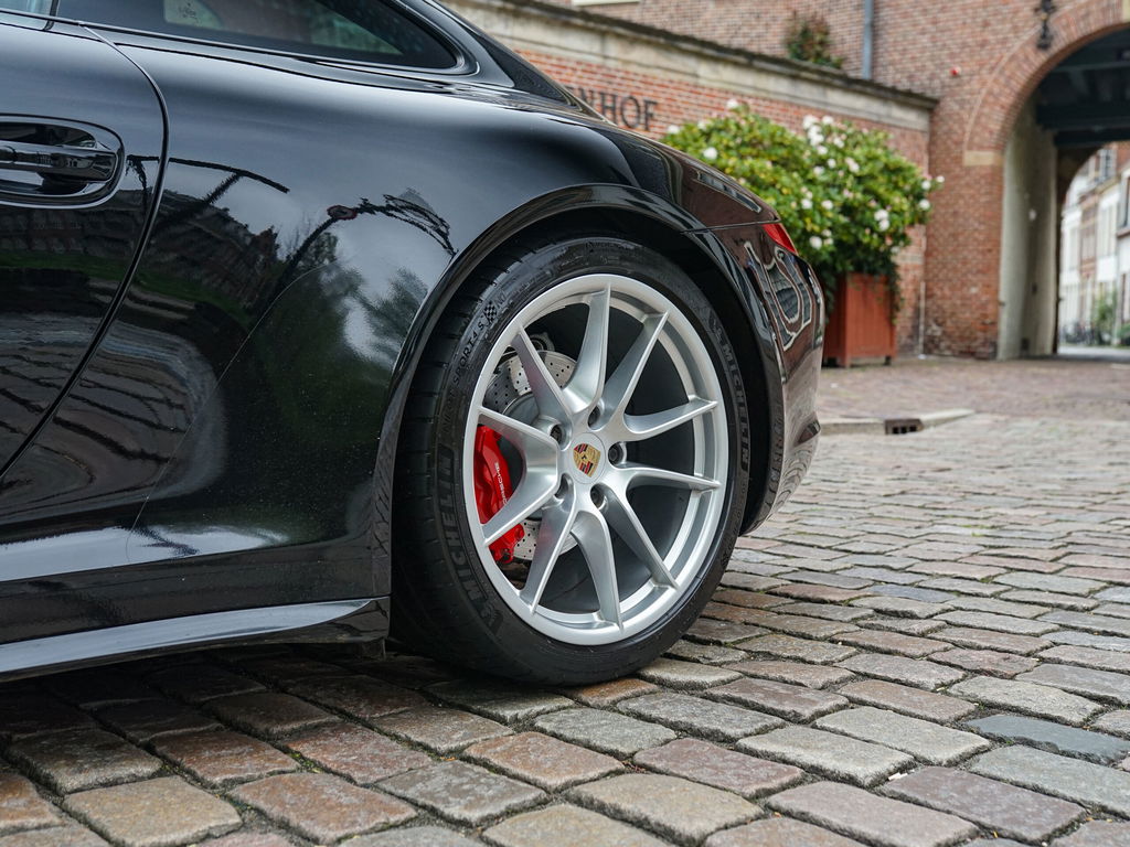 Porsche 991 Carrera 4S