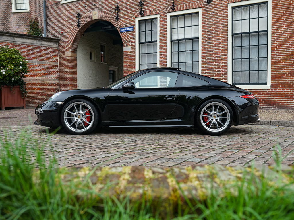 Porsche 991 Carrera 4S