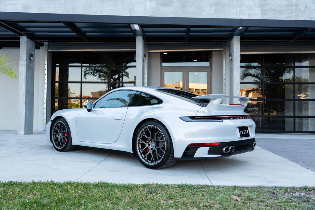 Porsche 992 Carrera S