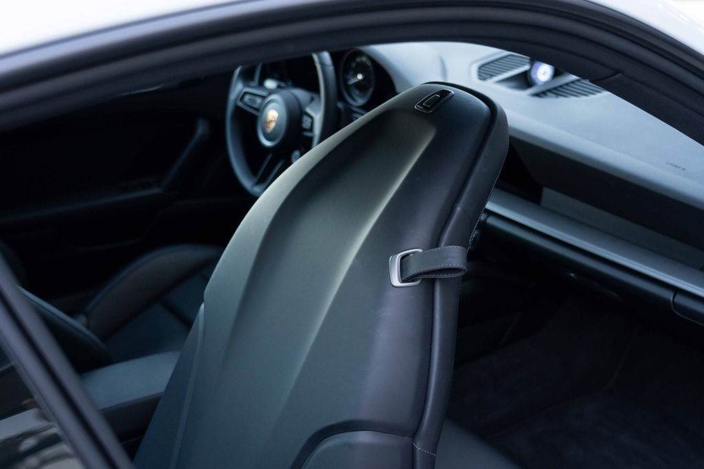 Porsche 992 Carrera S