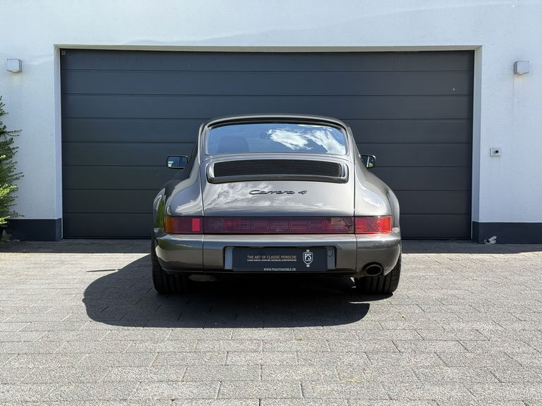 Porsche 964 Carrera 4