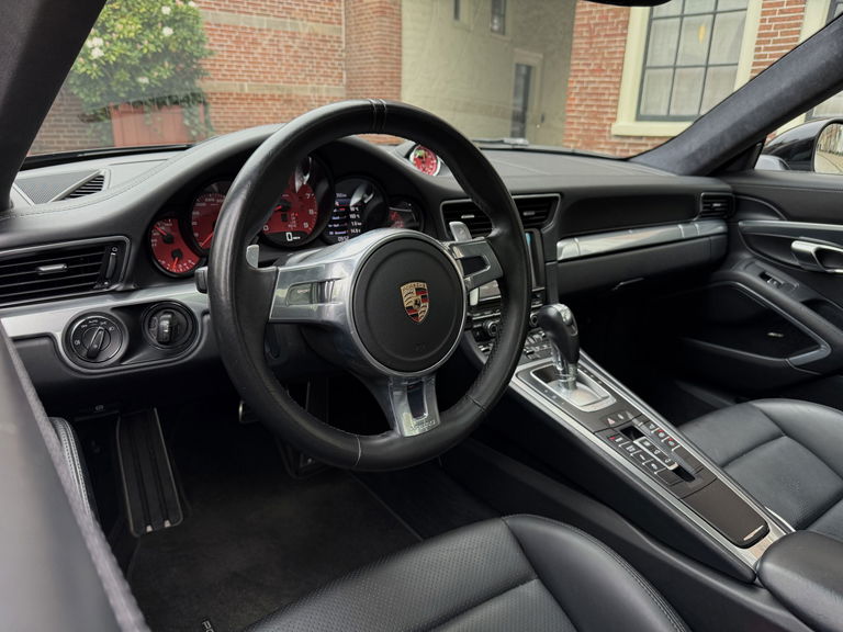Porsche 991 Carrera 4S