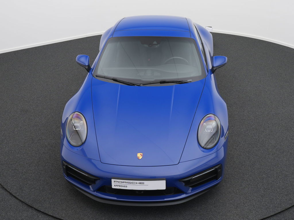 Porsche 992 Carrera GTS