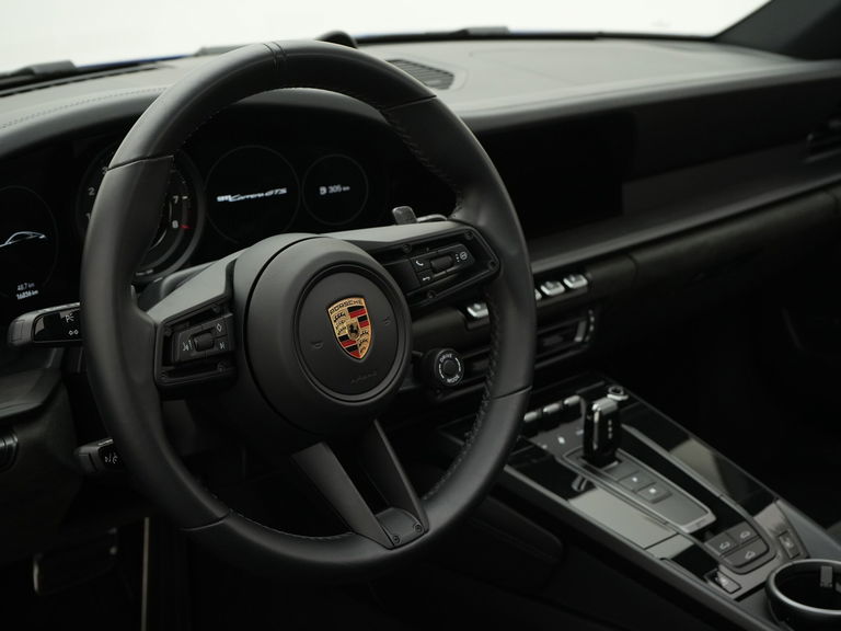 Porsche 992 Carrera GTS