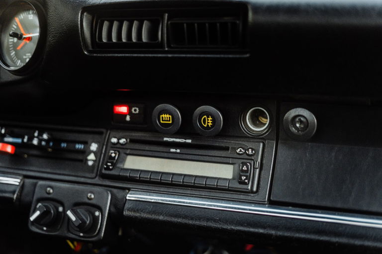 Porsche 911 Backdate