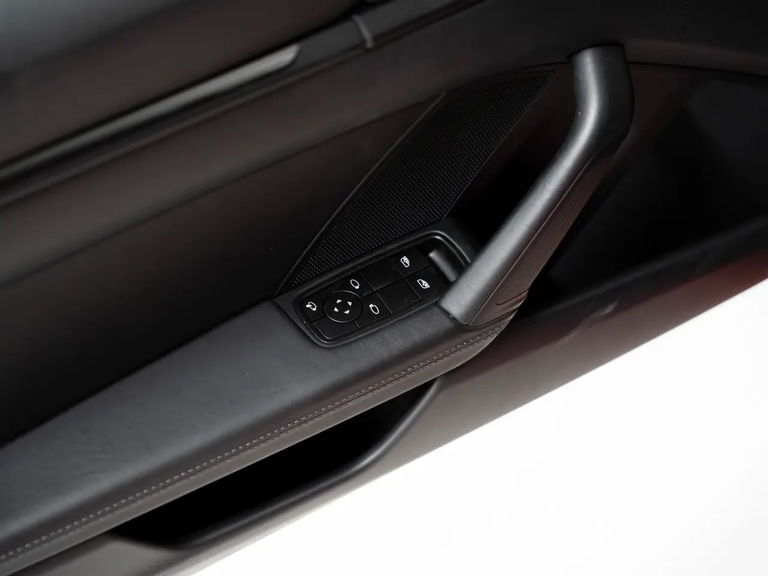 Porsche 992 Carrera T