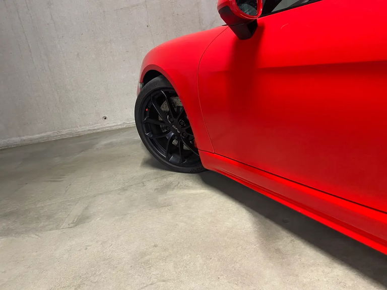 Porsche 718 Cayman GT4