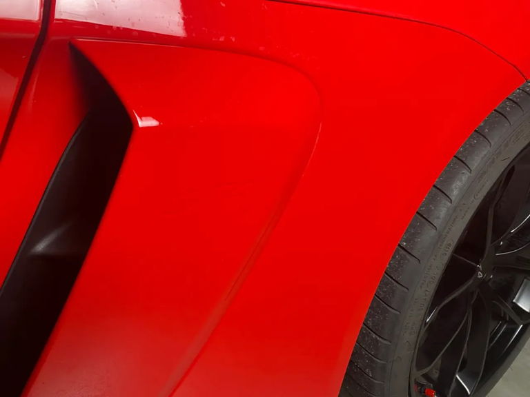 Porsche 718 Cayman GT4