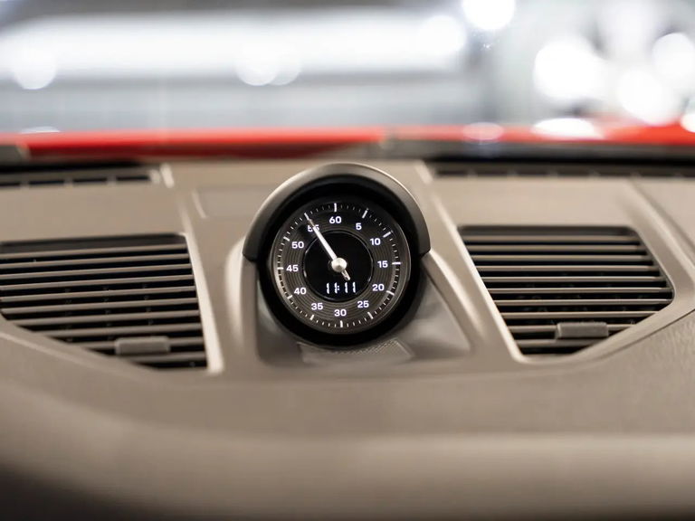 Porsche 992 Carrera T