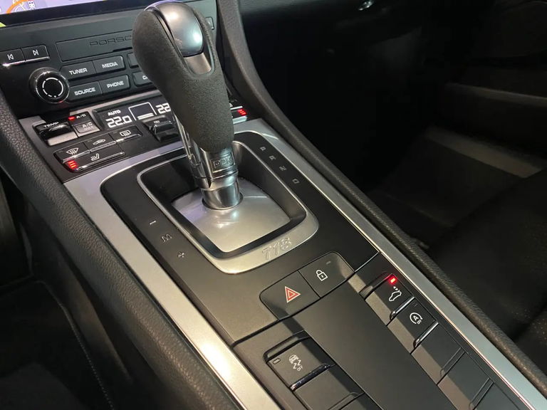 Porsche 718 Cayman Style Edition