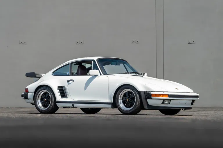 Porsche 930 Turbo Slantnose M505/506 - elferspot.com - Magazine