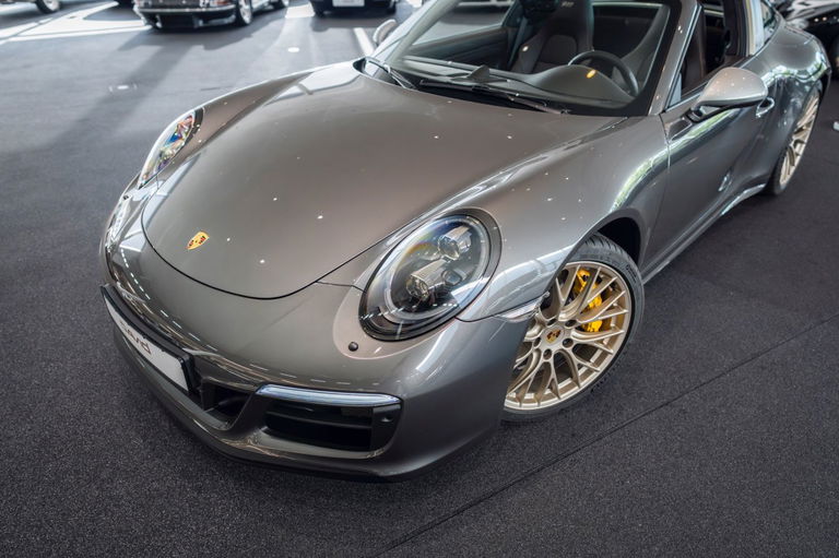 Porsche 991.2 Targa 4 GTS Exclusive Manufaktur Edition