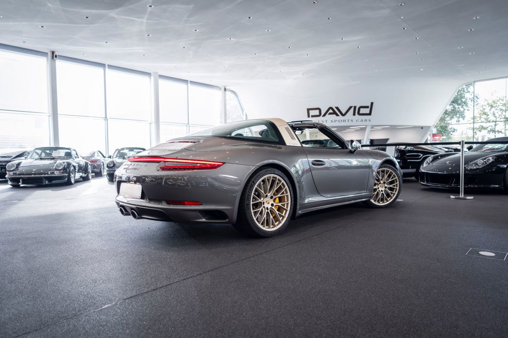Porsche 991.2 Targa 4 GTS Exclusive Manufaktur Edition