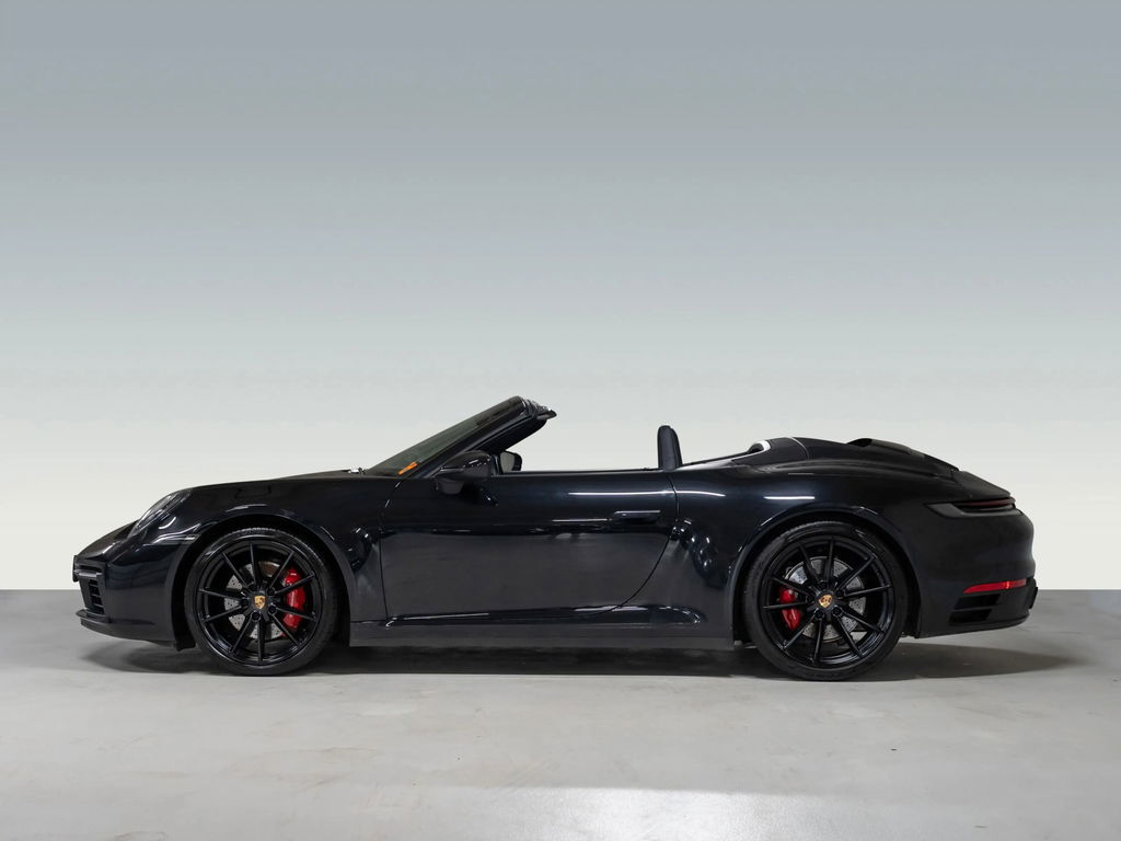 Porsche 992 Carrera 4S