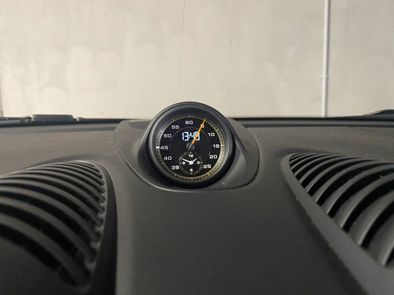 Porsche 718 Cayman GT4