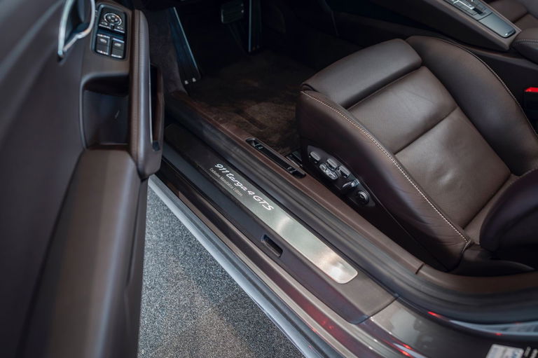 Porsche 991.2 Targa 4 GTS Exclusive Manufaktur Edition