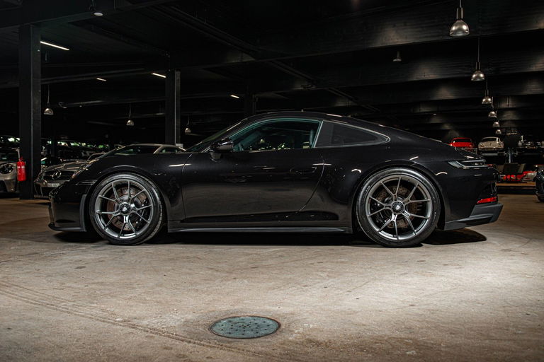 Porsche 992 GT3 Touring