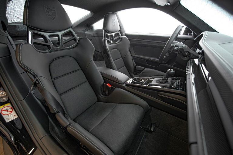 Porsche 992 GT3 Touring