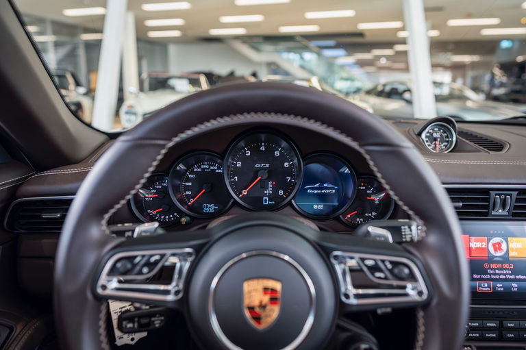 Porsche 991.2 Targa 4 GTS Exclusive Manufaktur Edition