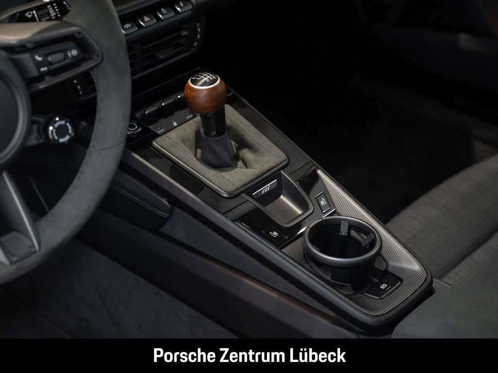 Porsche 992.2 Carrera T