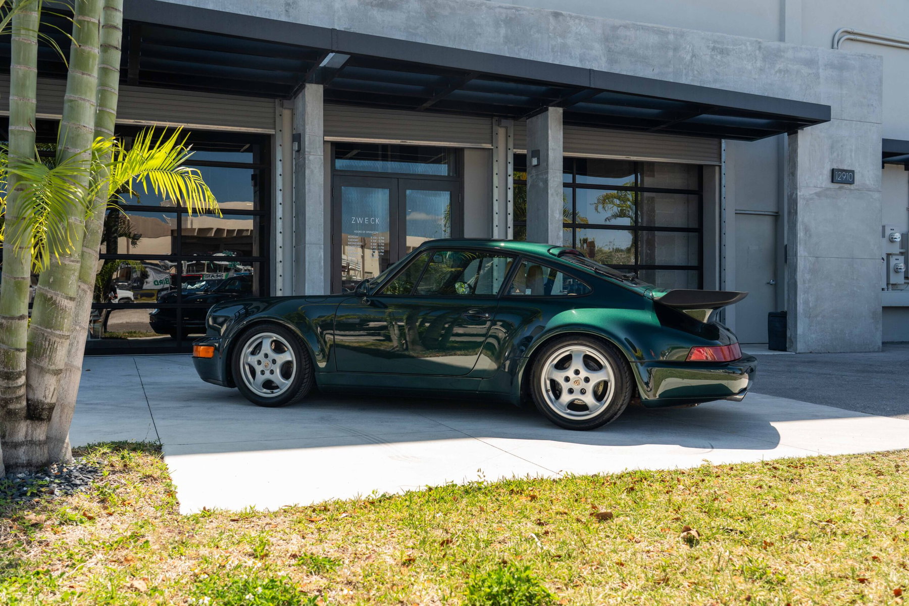 Porsche 964 Turbo 1992 - elferspot.com - Marketplace for Porsche