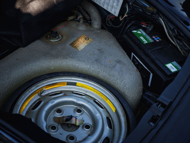 Porsche 911 Carrera 3.2 (US)