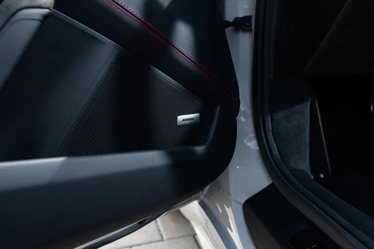 Porsche 992 Carrera 4 GTS