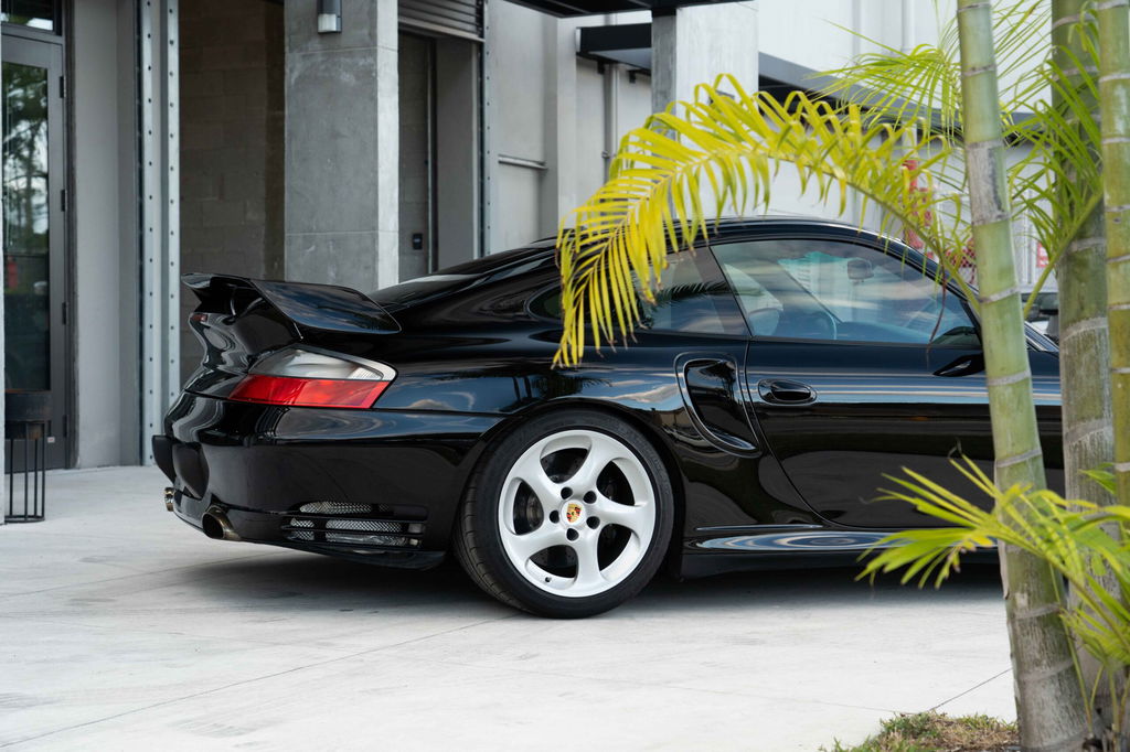 Porsche 996 GT2