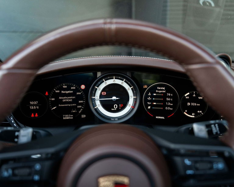 Porsche 992 Carrera 4S