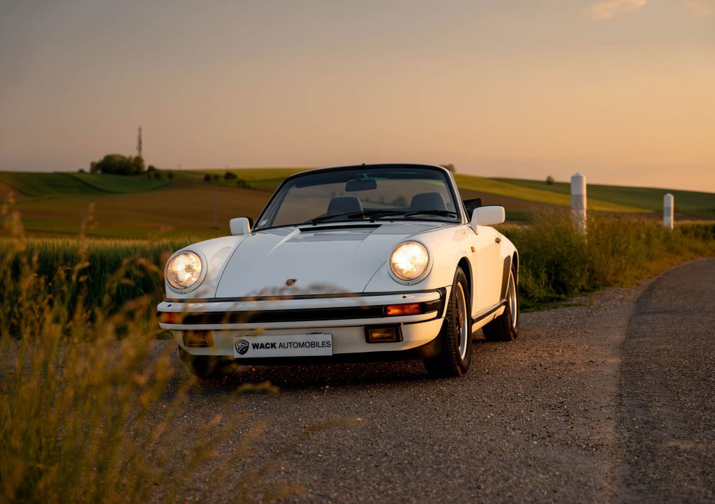 Porsche 911 Carrera 3.2