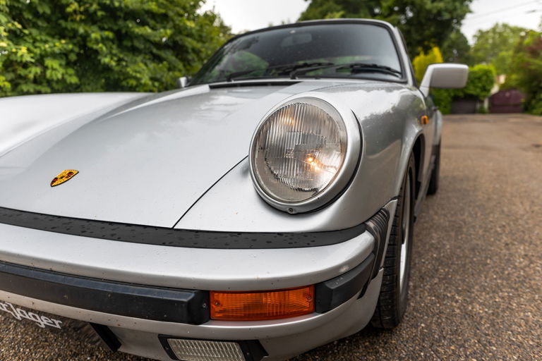 Porsche 911 Carrera 3.2