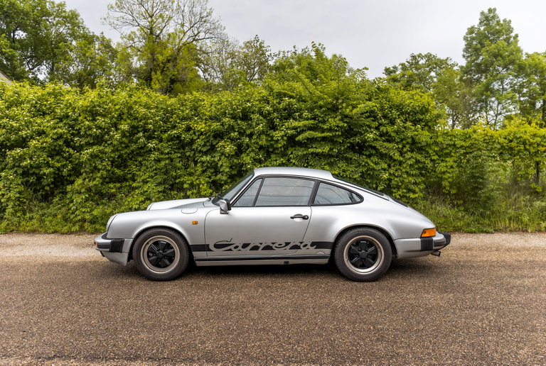 Porsche 911 Carrera 3.2