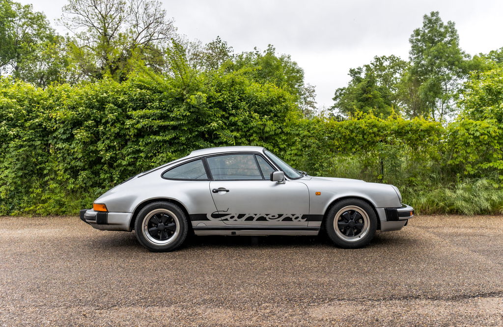 Porsche 911 Carrera 3.2